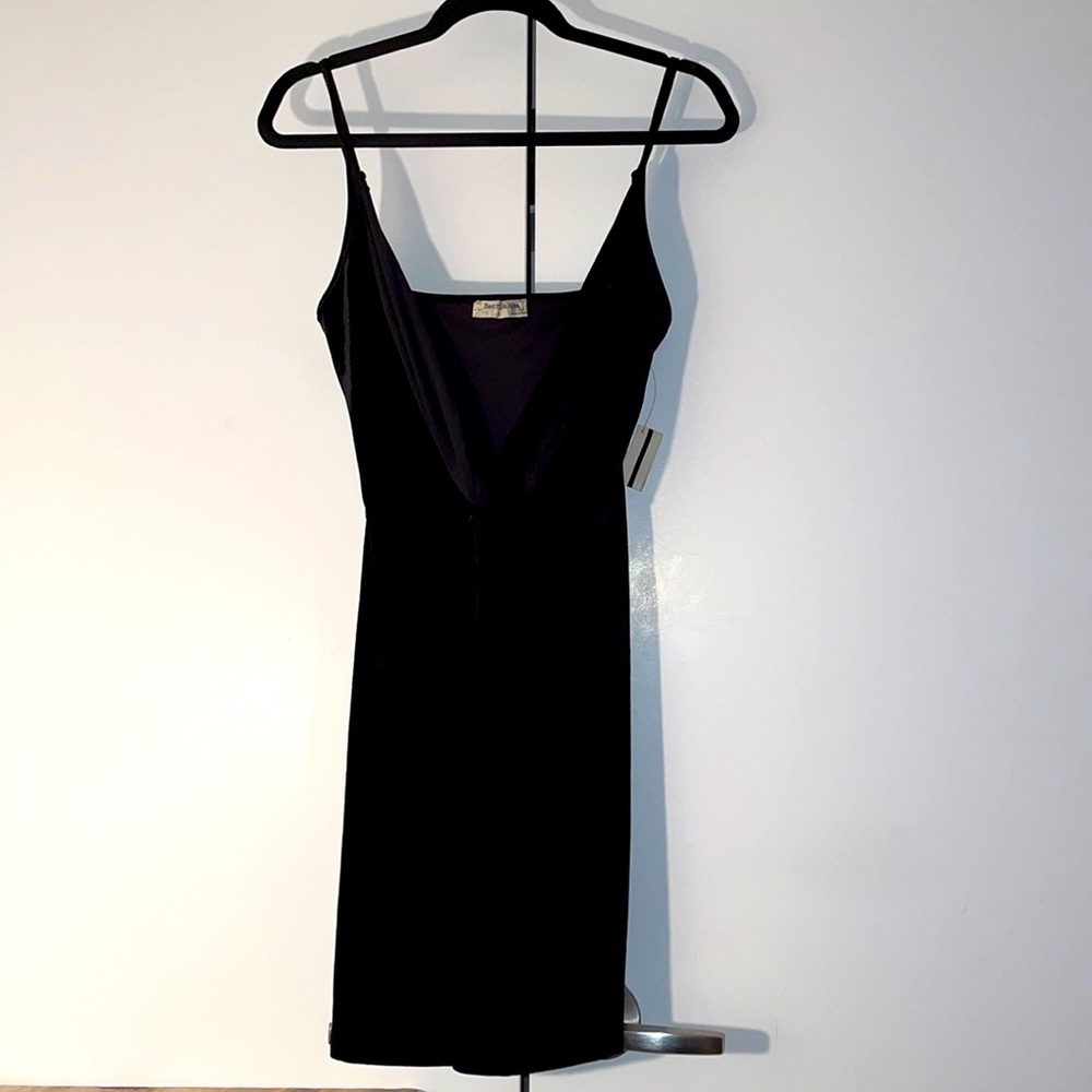 Bear Dance (NWT) deep V black velvet dress for women. Size L.